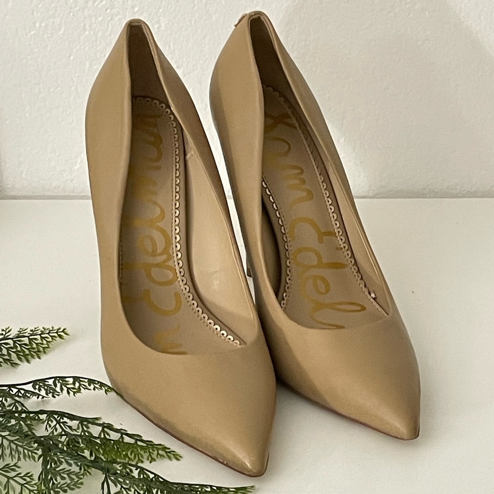 Sam Edelman Tan Heels - Picture 2 of 5